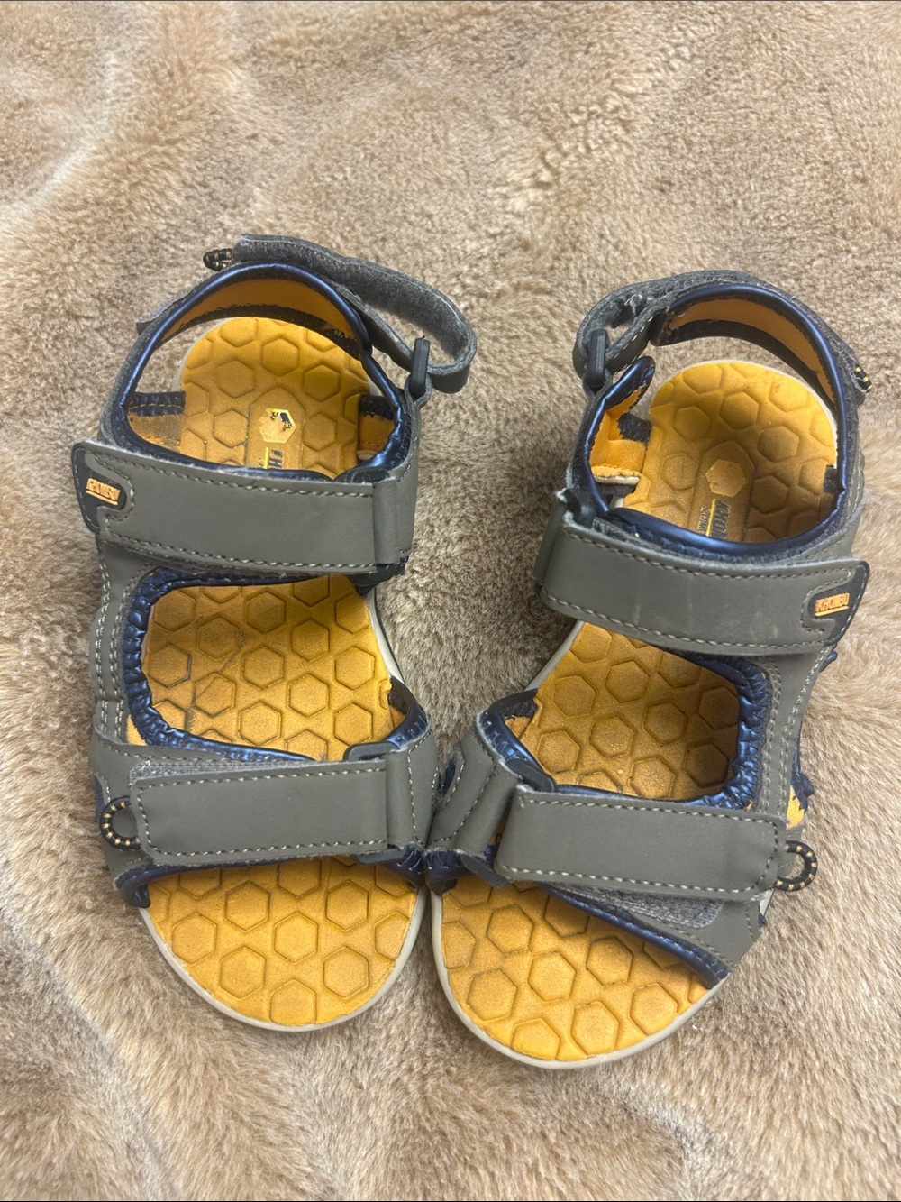 Kids Gray and Yellow Outdoor Sandals💥